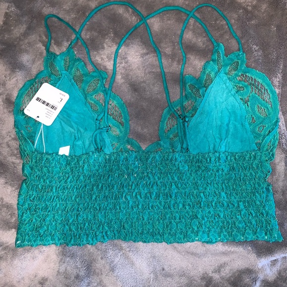Free people bralette / Brand New with Tags/ so in - Picture 4 of 7